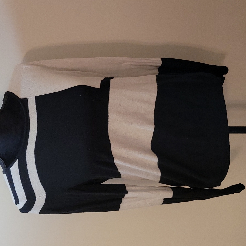 The Limited Black & White Sweater-Large